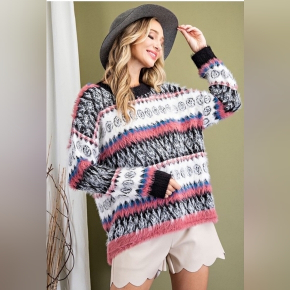 Fuzzy fair isle sweater - Picture 4 of 4